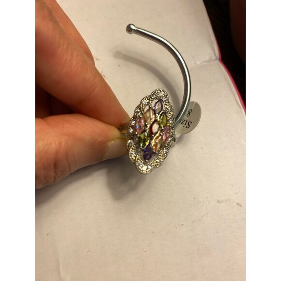 NWT Exquisite Multicolor cubic zirconia divert ring size 8 - Picture 6 of 10
